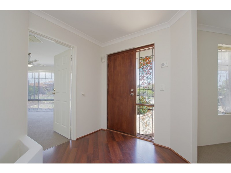 18 Schaffers Place, Thornlie WA 6108