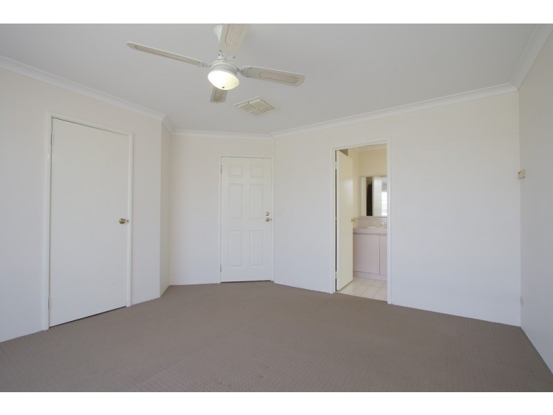 18 Schaffers Place, Thornlie WA 6108