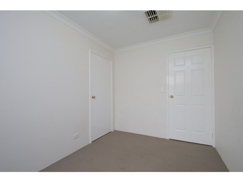 18 Schaffers Place, Thornlie WA 6108