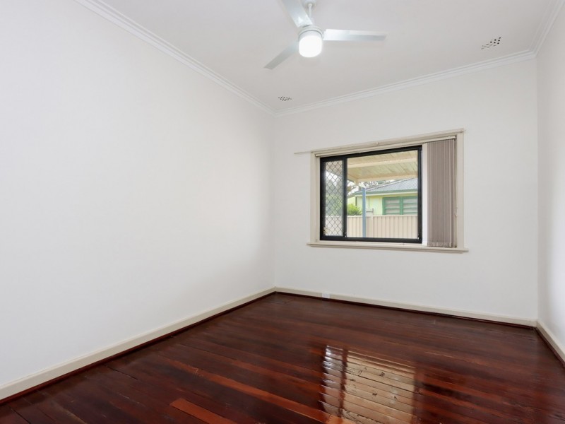 132 Station Street, East Cannington WA 6107