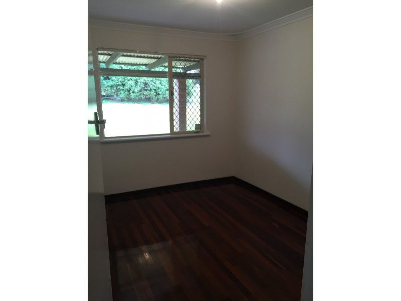 29 Clovelly Crescent, Lynwood WA 6147