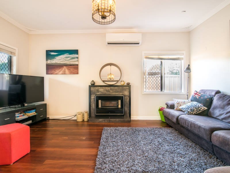 65 Jubilee Street, Beckenham WA 6107