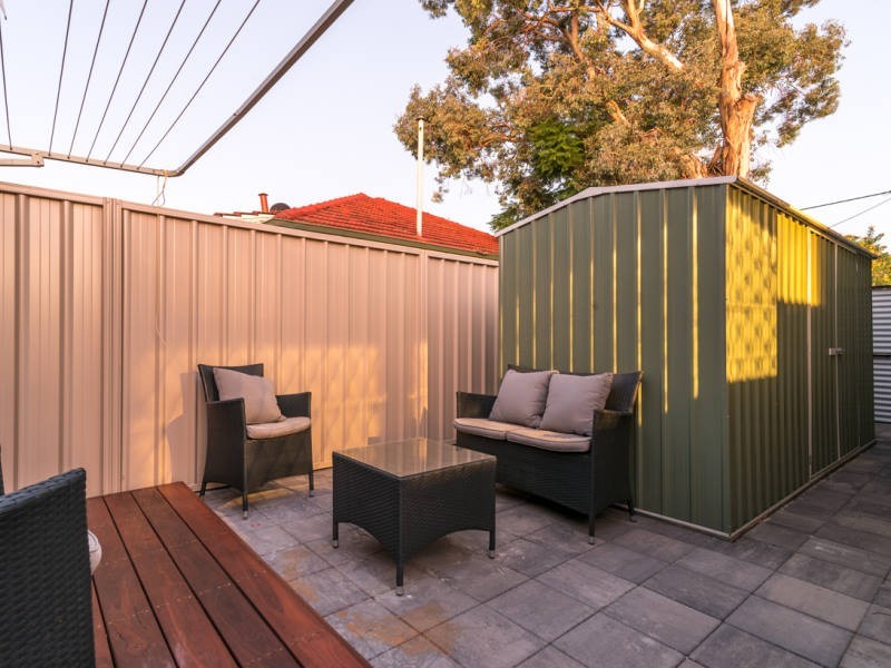 65 Jubilee Street, Beckenham WA 6107