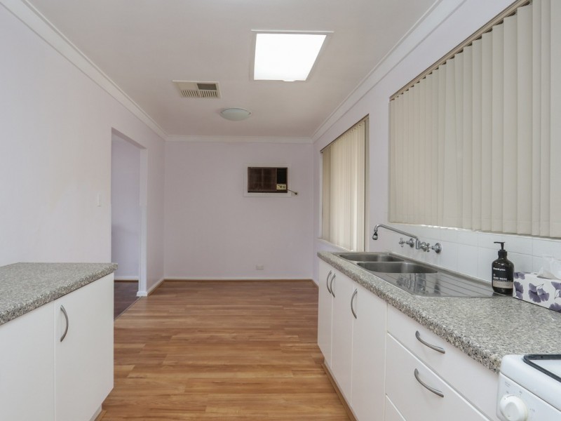 17 Jaccard Way, Lynwood WA 6147