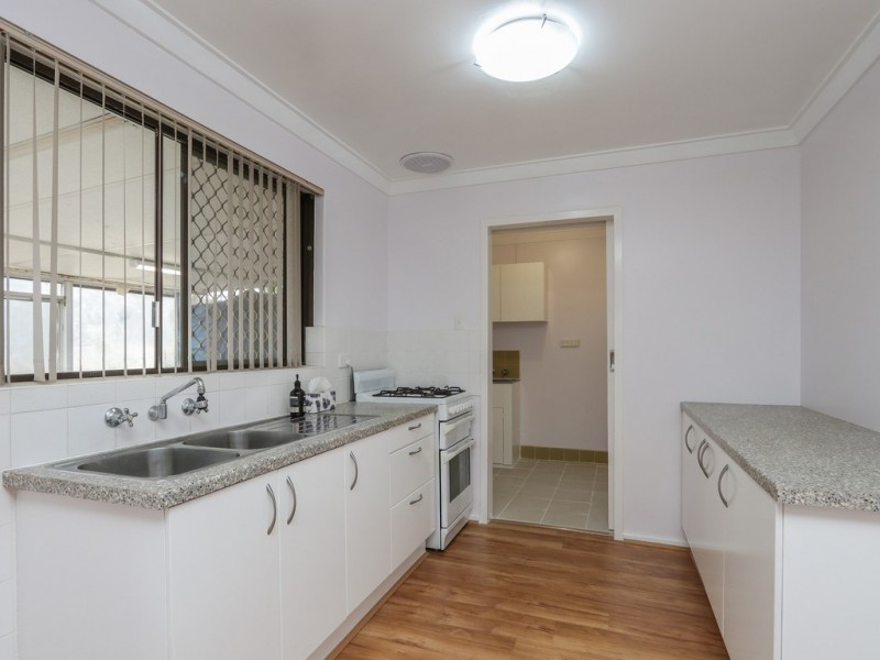 17 Jaccard Way, Lynwood WA 6147