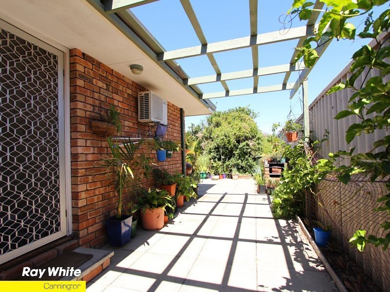 27 Blenny Close, Cannington WA 6107