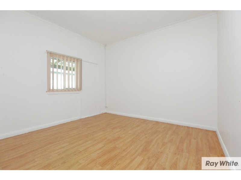 29 Wanaping Road, Kenwick WA 6107