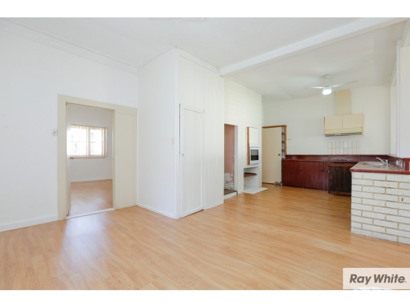 29 Wanaping Road, Kenwick WA 6107