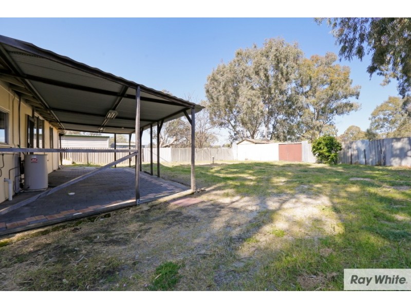 29 Wanaping Road, Kenwick WA 6107