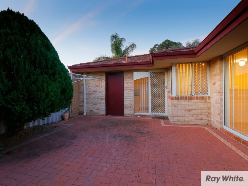 1/347-349 Sevenoaks Street, Cannington WA 6107