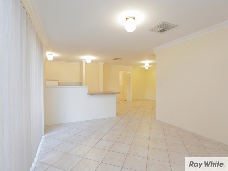 1/347-349 Sevenoaks Street, Cannington WA 6107