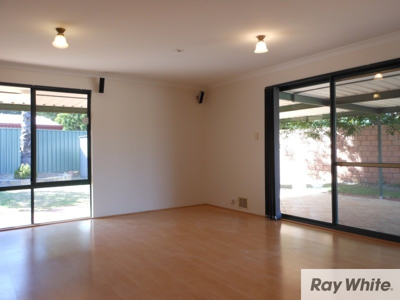 17 Boab Cove, Kenwick WA 6107