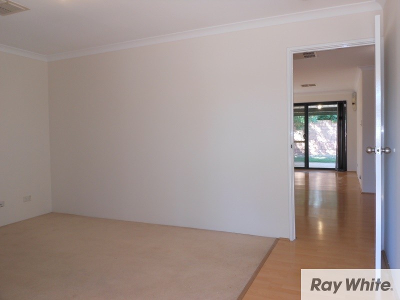 17 Boab Cove, Kenwick WA 6107