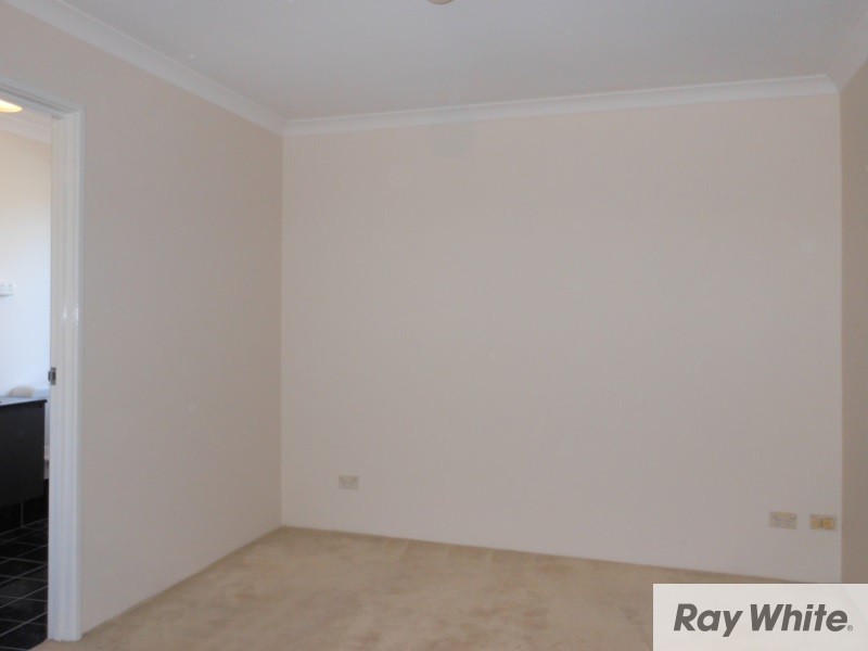 17 Boab Cove, Kenwick WA 6107