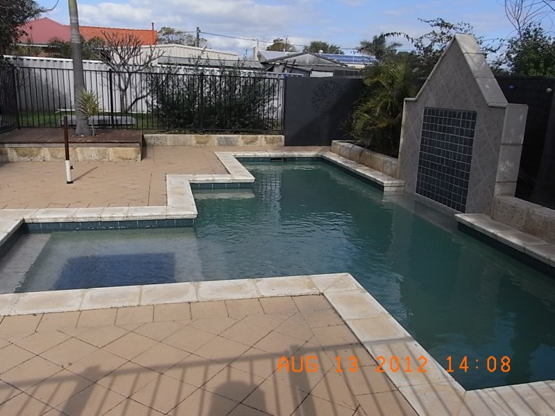 255 George Street, Queens Park WA 6107