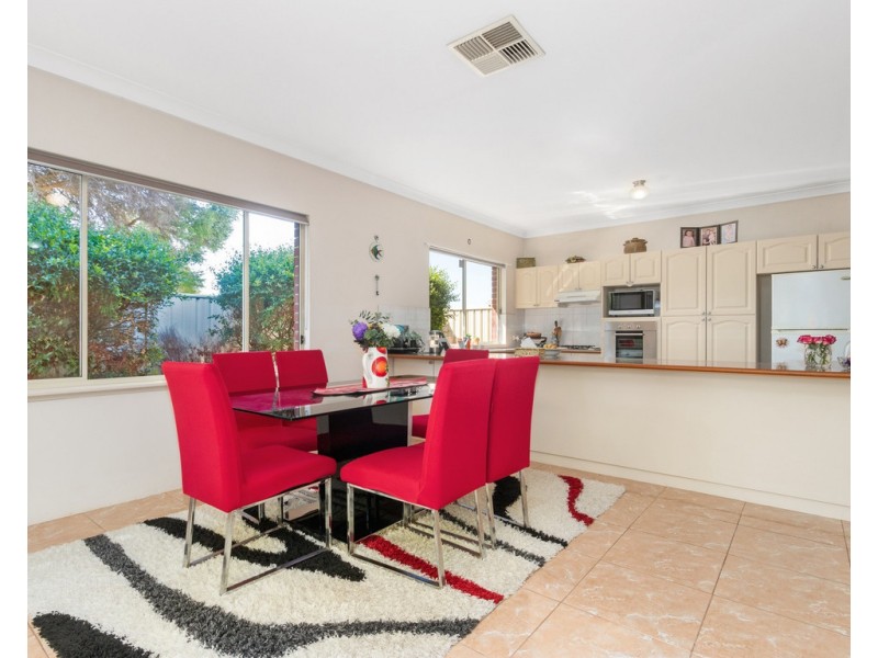 5 Bradford Street, Cannington WA 6107