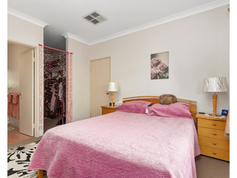 5 Bradford Street, Cannington WA 6107