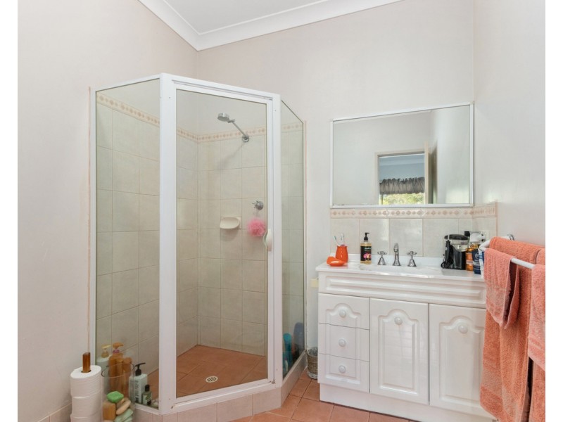 5 Bradford Street, Cannington WA 6107