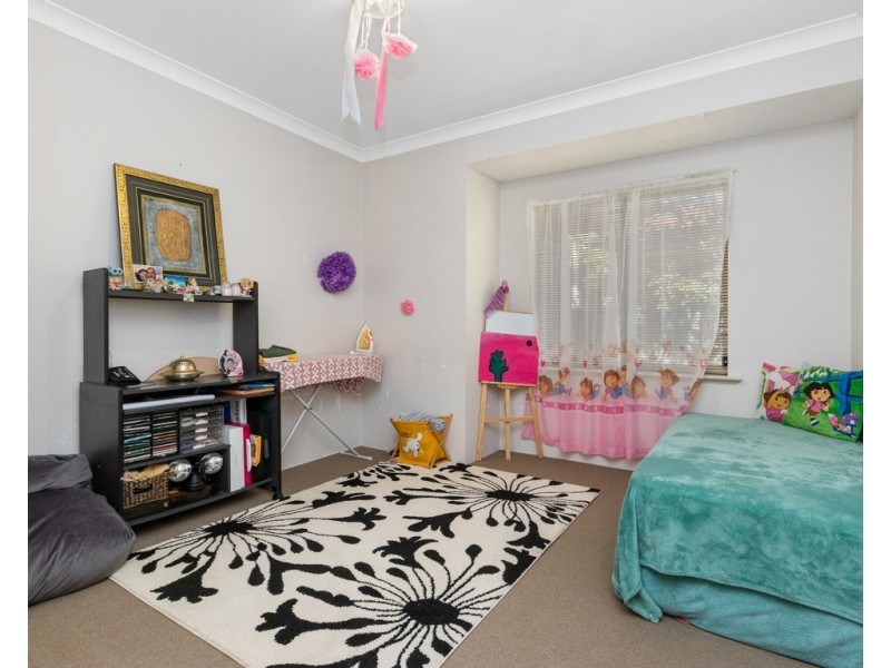 5 Bradford Street, Cannington WA 6107