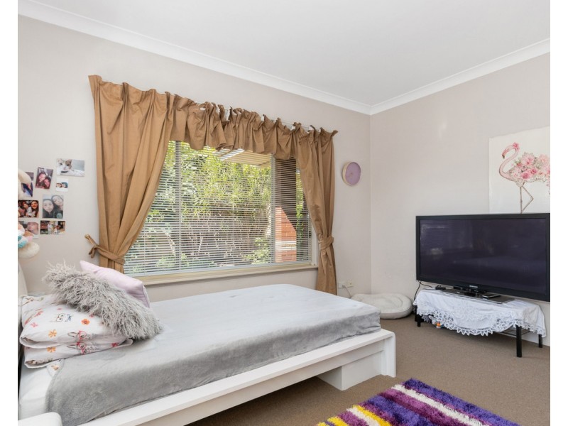 5 Bradford Street, Cannington WA 6107