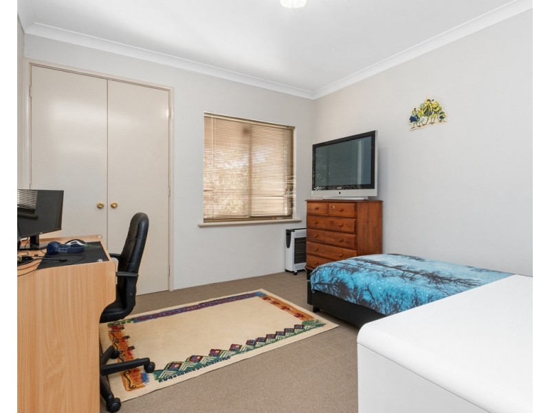 5 Bradford Street, Cannington WA 6107