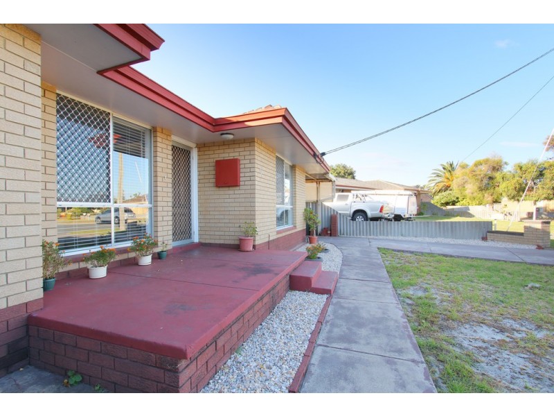 12 Eves Place, Cannington WA 6107