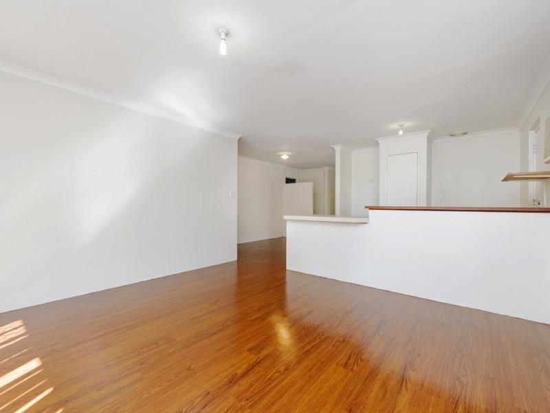 23 Lansing Street, Queens Park WA 6107