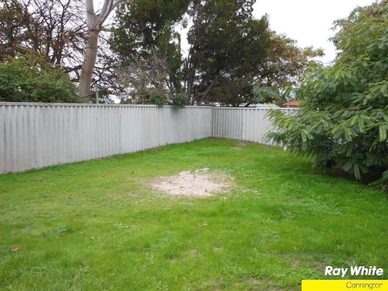 2a Leslie Street, Cannington WA 6107