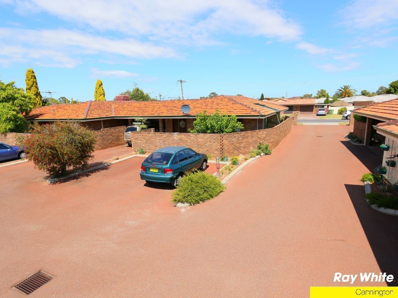 31 Dealy Close, Cannington WA 6107