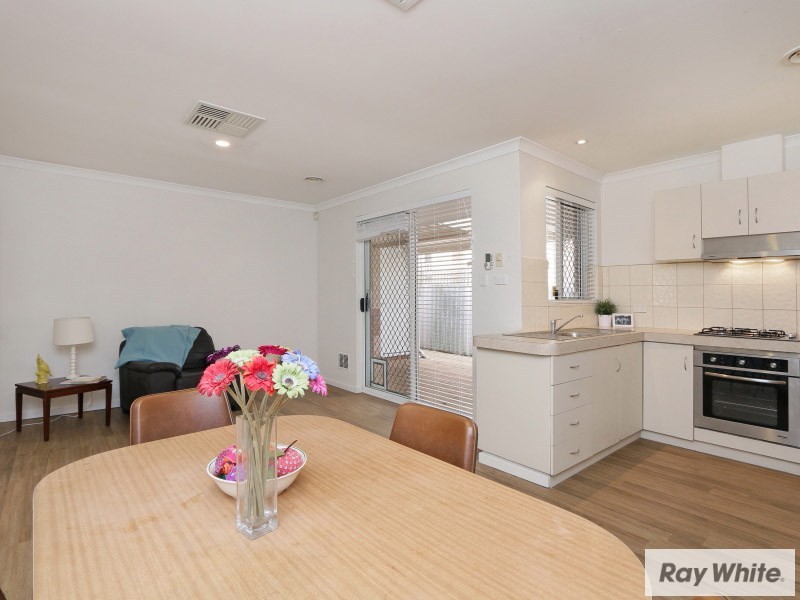 2/38 Woodloes Street, Cannington WA 6107