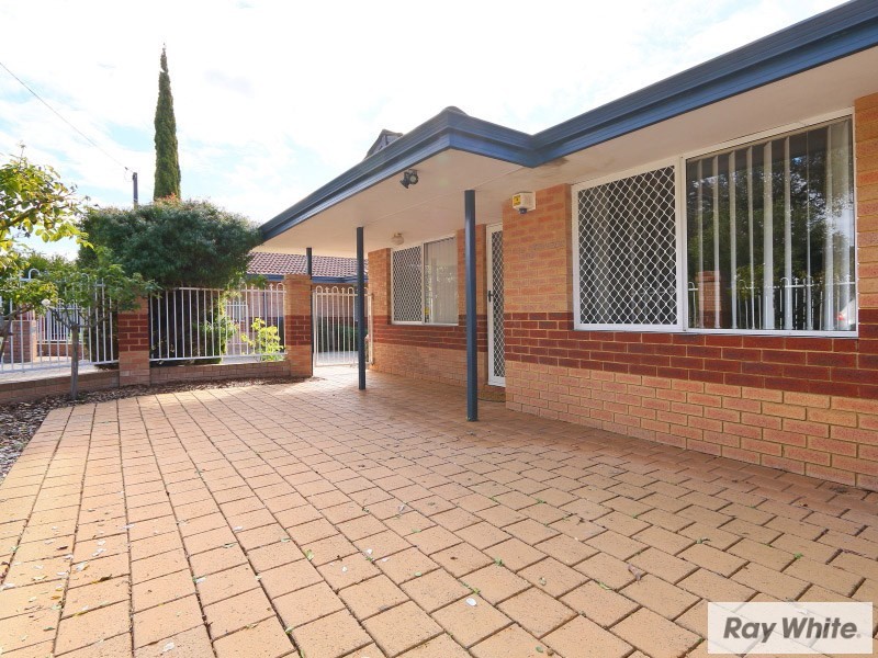 2/38 Woodloes Street, Cannington WA 6107
