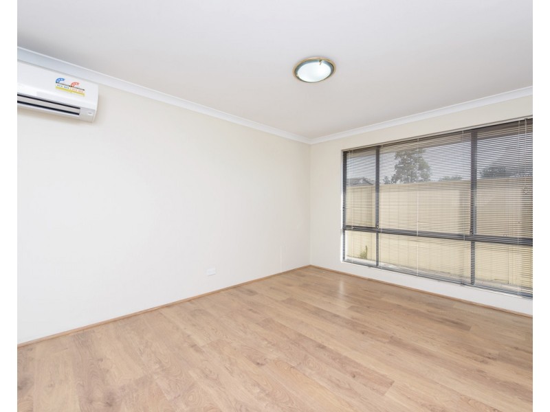39 Fitzroy Street, Queens Park WA 6107