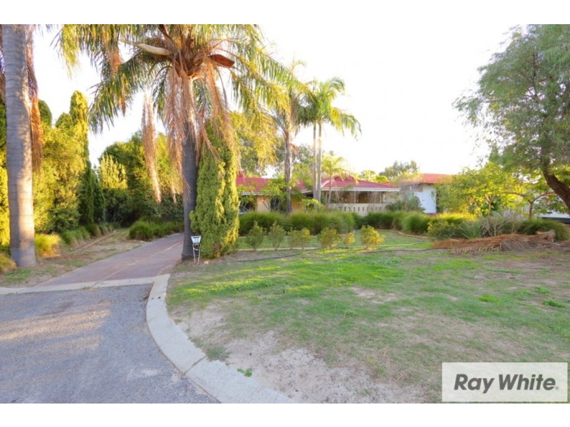 13 Seale Street, Beckenham WA 6107