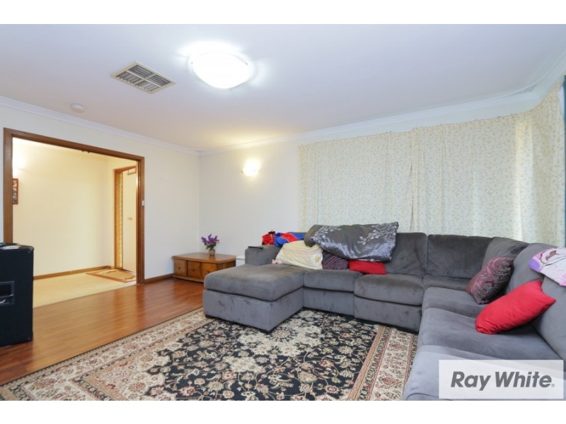 13 Seale Street, Beckenham WA 6107