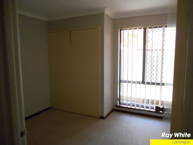 3/341 Wharf Street, Queens Park WA 6107