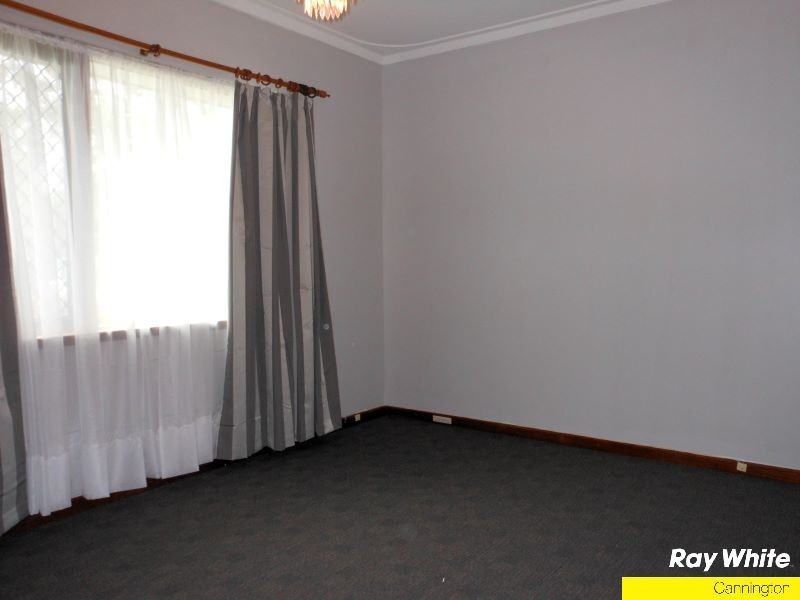 23 Streatham Street, Beckenham WA 6107