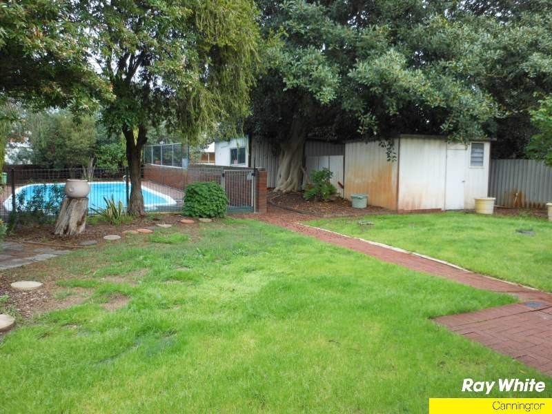 23 Streatham Street, Beckenham WA 6107