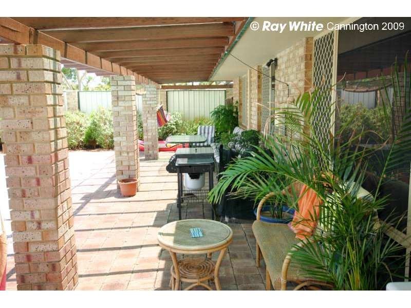 105 Luyer Avenue, East Cannington WA 6107