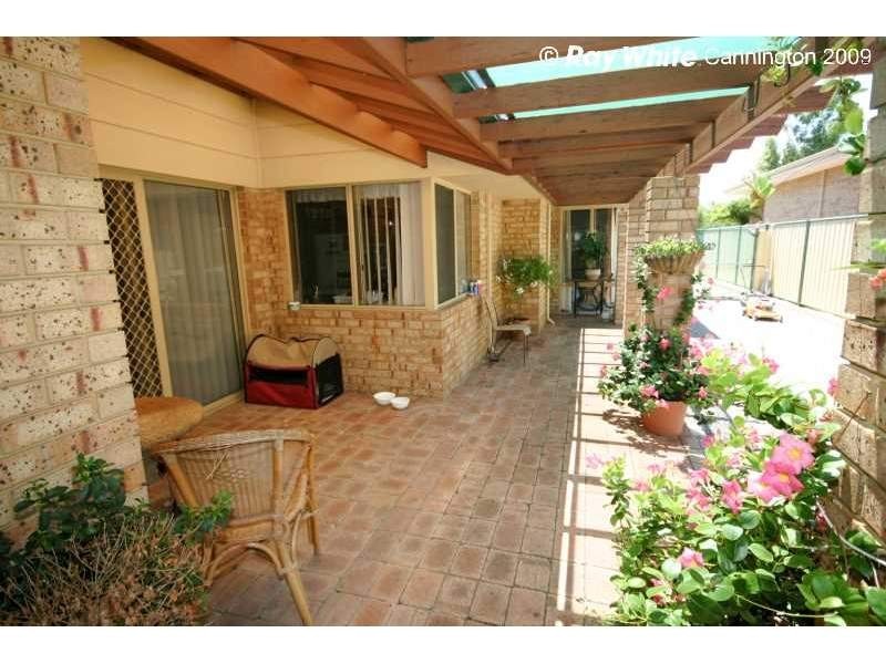 105 Luyer Avenue, East Cannington WA 6107