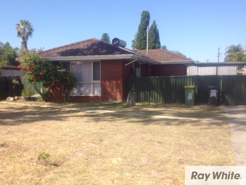 10 Osten Drive, Langford WA 6147