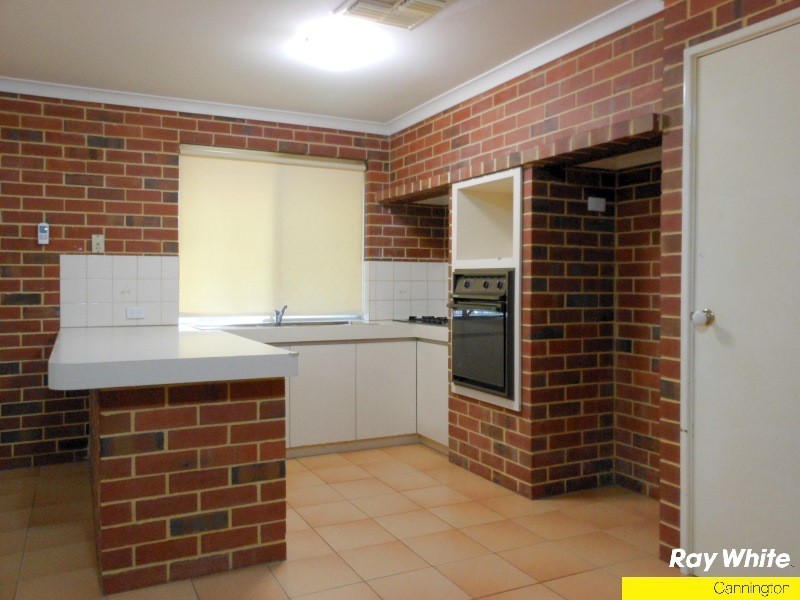 19 Wickling Drive, Beckenham WA 6107