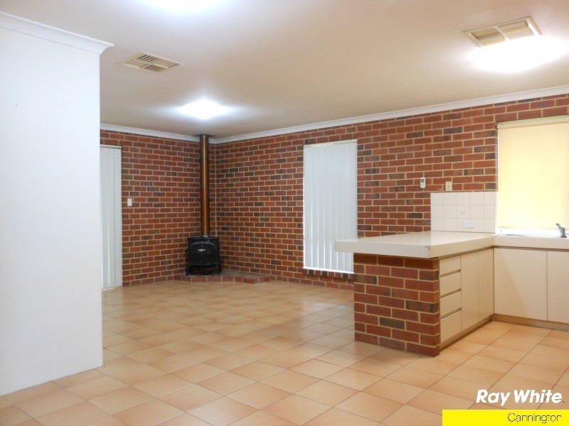 19 Wickling Drive, Beckenham WA 6107