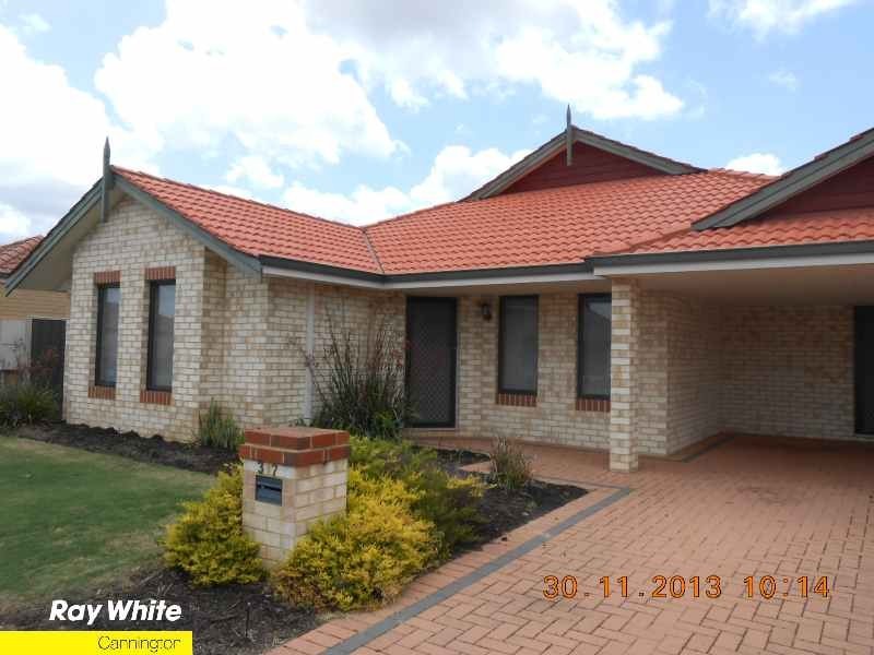 37 St John Road, Wattle Grove WA 6107