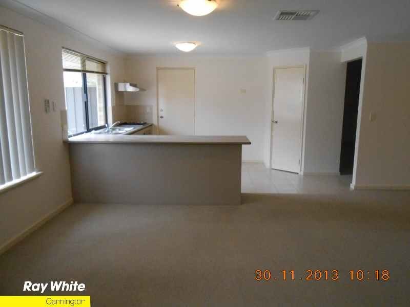 37 St John Road, Wattle Grove WA 6107