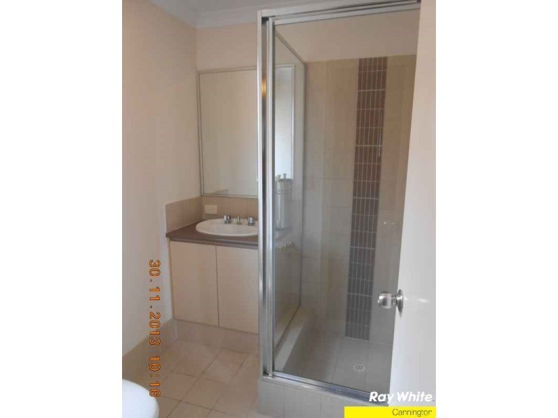 37 St John Road, Wattle Grove WA 6107