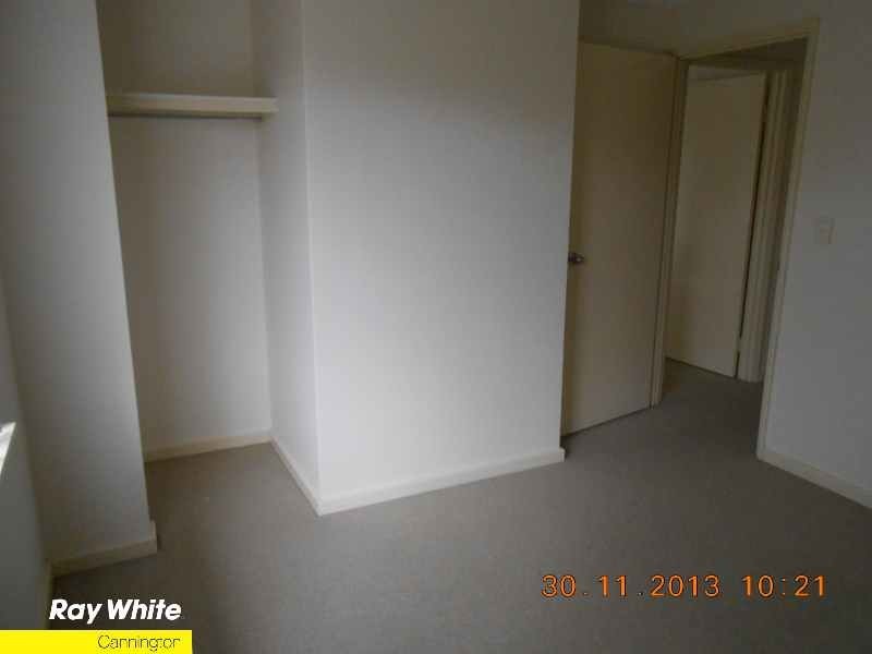 37 St John Road, Wattle Grove WA 6107