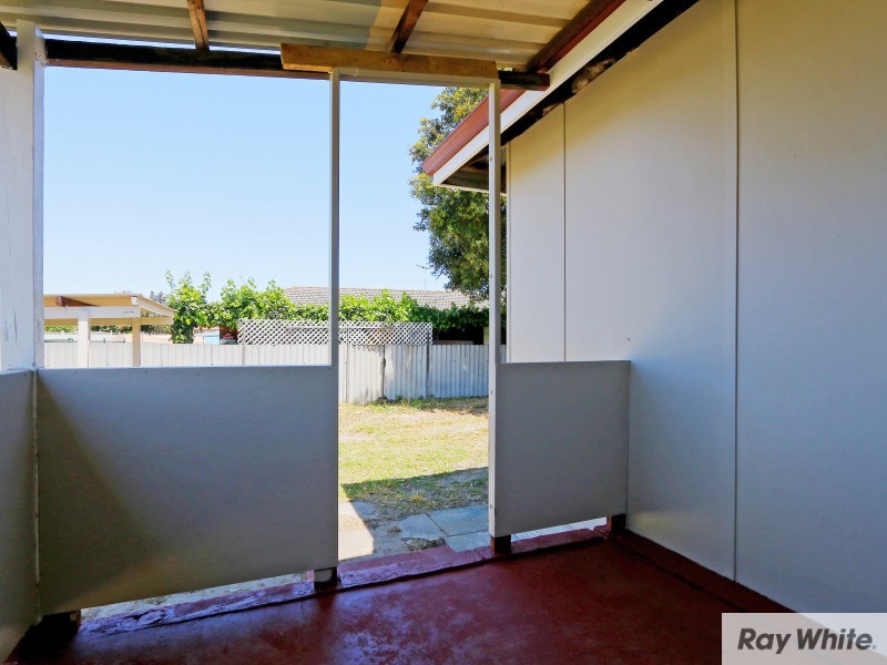 76 Jubilee Street, Beckenham WA 6107