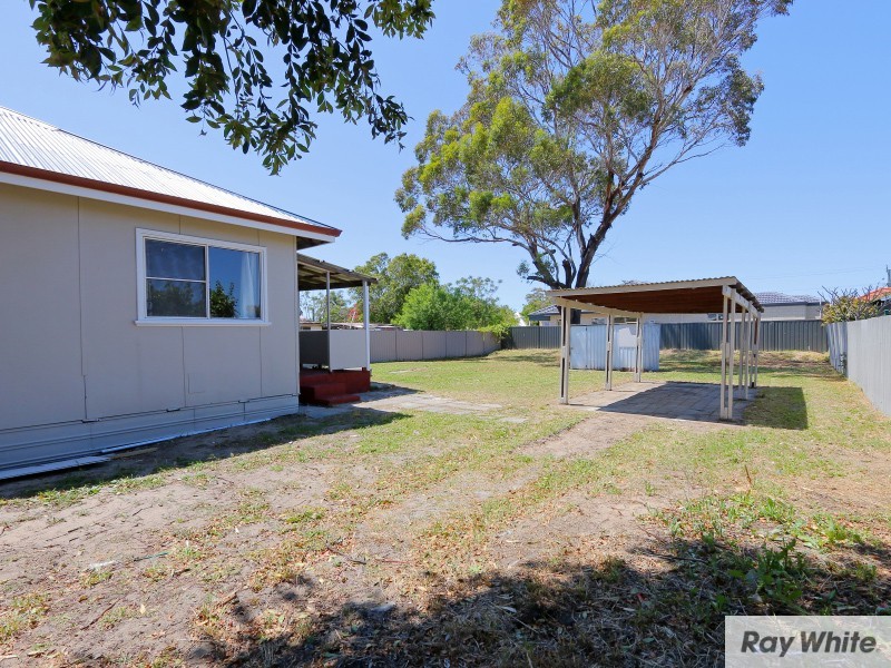 76 Jubilee Street, Beckenham WA 6107