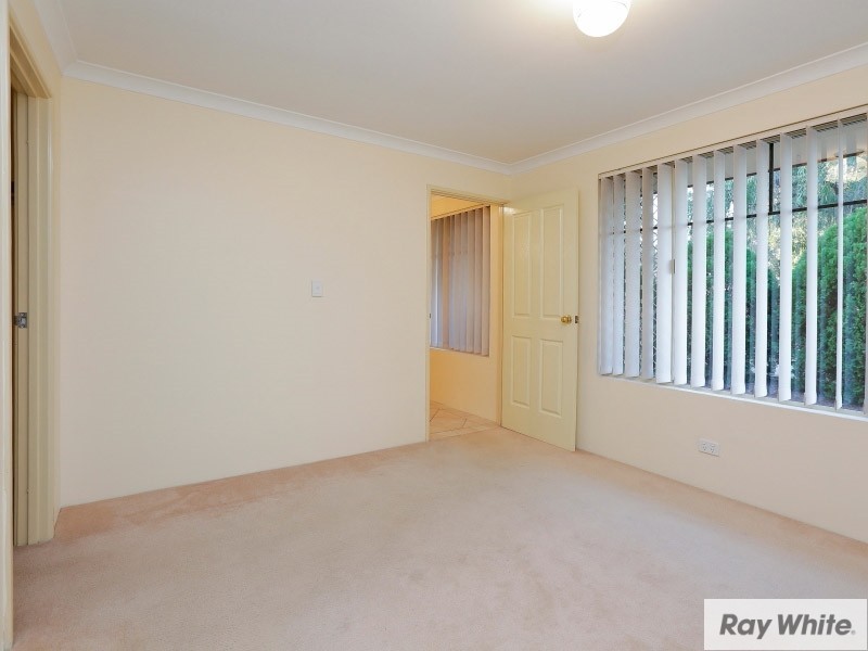 1/347-349 Sevenoaks Street, Cannington WA 6107