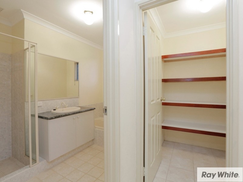 1/347-349 Sevenoaks Street, Cannington WA 6107